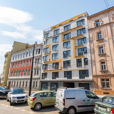 Studio Brand New Apartment #28 In New Building With Free Parking In City Center Praga Esterno foto